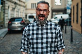 Terapeut Honza Vojtko: Budoucnost lásky? Mozky se synchronizují a skončí tajemství